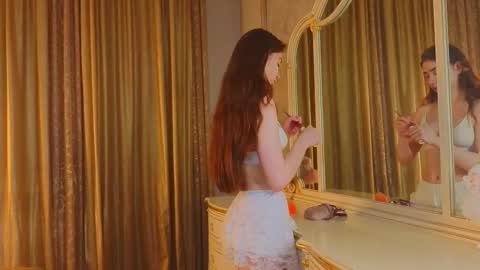 Snapshot of wandabraund chatting on November 2025 03:07:01 AM hello guys im Lilian online show from November 2025 03:07:01 AM