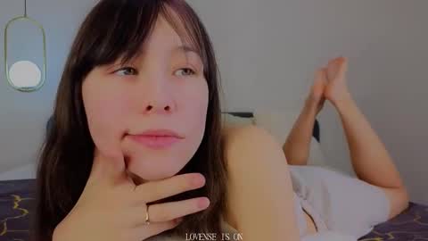 Betti online show from December 2025 01:36:01 AM