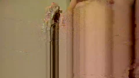 Snapshot of want2cum4gal chatting on January 2025 08:01:01 PM want2cum4gal online show from January 2025 08:01:01 PM