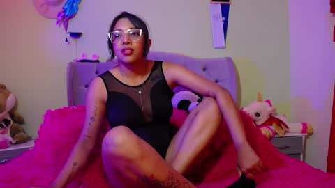 EMILY online show from January 2025 06:46:01 AM