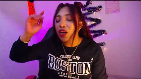 Snapshot of warisgoddes chatting on November 2025 03:41:01 AM EMILY online show from November 2025 03:41:01 AM