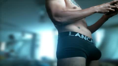 Snapshot of warlockkkkk chatting on September 2025 07:48:01 PM Gerard online show from September 2025 07:48:01 PM