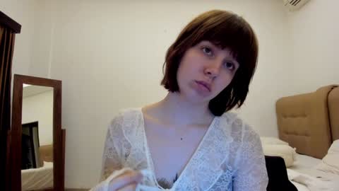 Snapshot of warm_june chatting on December 2024 08:49:01 PM June online show from December 2024 08:49:01 PM