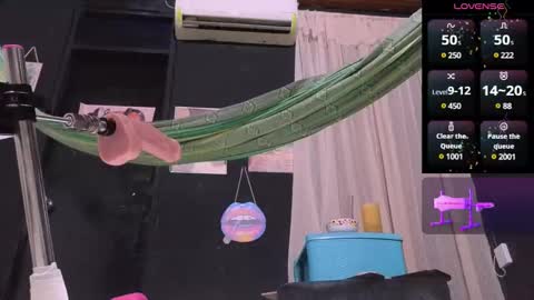 Snapshot of waterfalls_girl chatting on February 2025 10:40:01 AM nicol online show from February 2025 10:40:01 AM