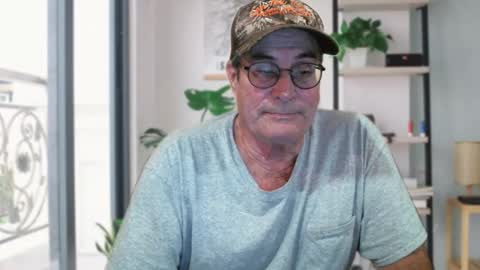 Snapshot of wbfarm chatting on November 2025 01:27:01 AM WB Farm online show from November 2025 01:27:01 AM