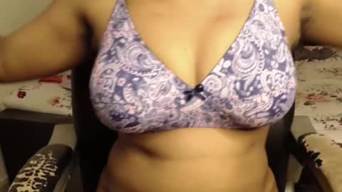 mina online show from November 2025 06:59:02 AM