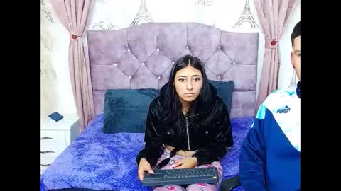 wendy y yanco online show from September 2025 03:22:01 AM