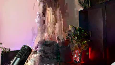 tatty online show from February 2025 07:03:01 PM