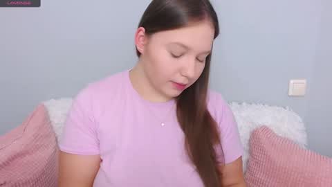 molly online show from February 2025 08:10:01 PM