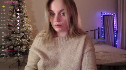 Lana online show from December 2024 03:36:02 PM