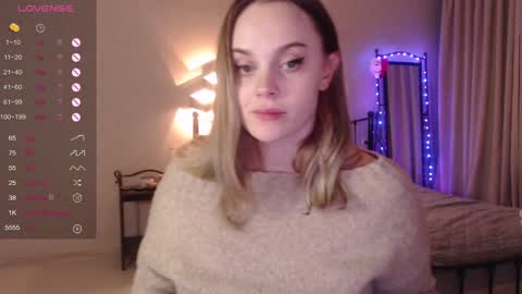 Lana online show from January 2025 07:18:01 PM