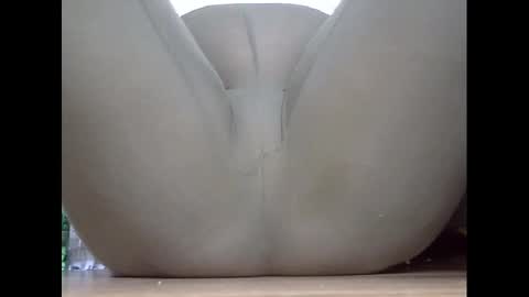 Snapshot of wet_pants2022 chatting on February 2025 08:56:02 AM wet_pants2022 online show from February 2025 08:56:02 AM