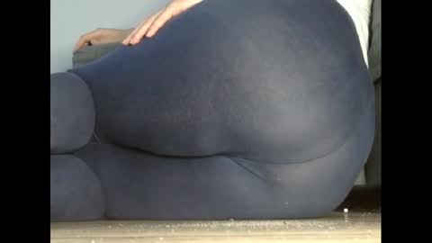Snapshot of wet_pants2022 chatting on February 2025 06:29:02 PM wet_pants2022 online show from February 2025 06:29:02 PM