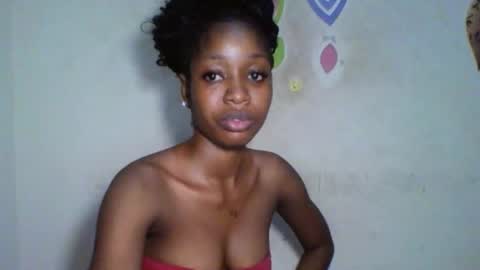 Bella online show from October 2025 06:08:02 PM