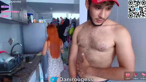 Snapshot of wetbubble chatting on October 2025 07:22:01 PM Mia and Dylan online show from October 2025 07:22:01 PM