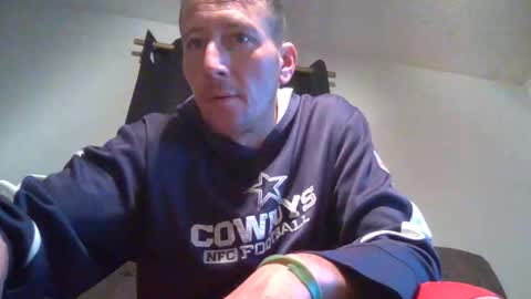 Snapshot of wetduck77777 chatting on November 2025 05:51:02 AM wetduck77777 online show from November 2025 05:51:02 AM