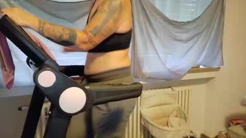 Snapshot of wetgerman2 chatting on September 2025 07:56:02 AM Wetgerman online show from September 2025 07:56:02 AM