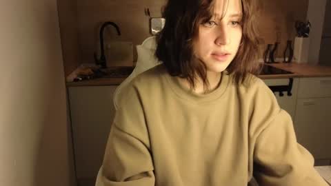 Snapshot of whatamarrie chatting on December 2024 12:20:01 AM Marrie online show from December 2024 12:20:01 AM