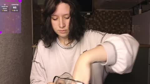 Snapshot of whatamarrie chatting on January 2025 11:00:01 PM Marrie online show from January 2025 11:00:01 PM