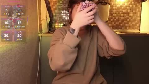 Snapshot of whatamarrie chatting on February 2025 10:04:02 PM Marrie online show from February 2025 10:04:02 PM