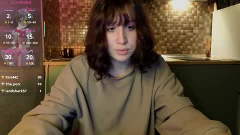 Snapshot of whatamarrie chatting on February 2025 11:23:02 PM Marrie online show from February 2025 11:23:02 PM