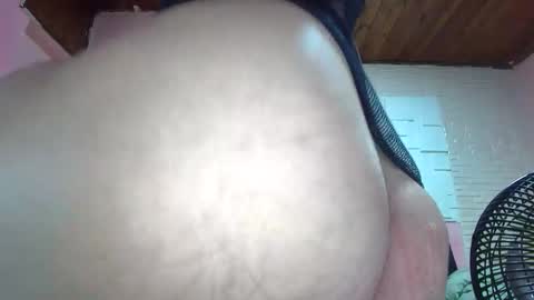 white_sexy_ online show from January 2025 12:26:02 PM