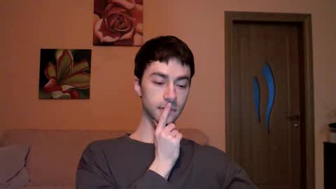 Tom online show from November 2025 02:28:02 PM