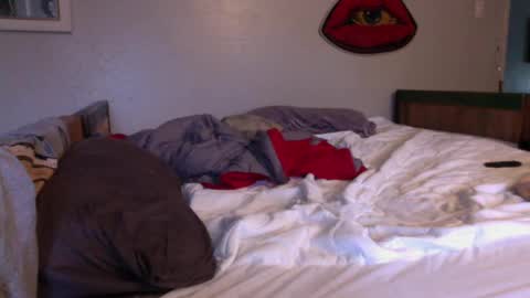 just  str8 stud nut  1000 online show from December 2024 09:35:01 PM