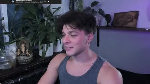 Snapshot of whiteegrimm chatting on September 2025 07:30:01 PM Gus online show from September 2025 07:30:01 PM