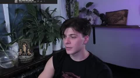 Snapshot of whiteegrimm chatting on September 2025 07:52:01 PM Gus online show from September 2025 07:52:01 PM