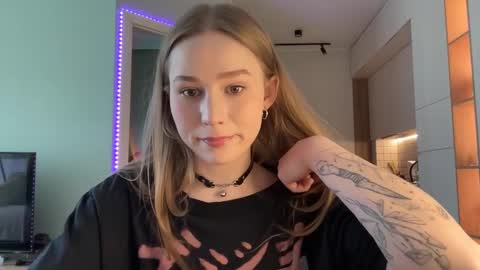 Alisa online show from December 2024 09:55:02 AM