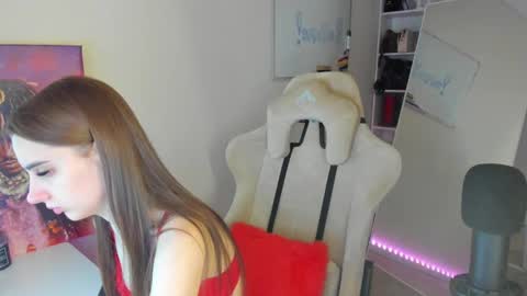 Abby  online show from December 2024 12:58:01 PM