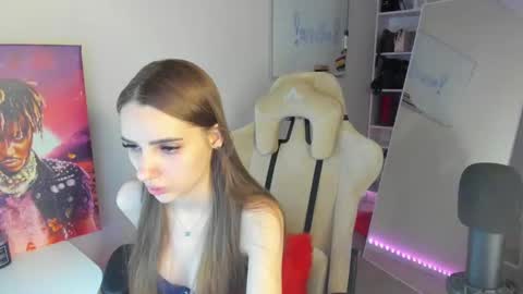 Abby  online show from December 2024 11:05:02 AM