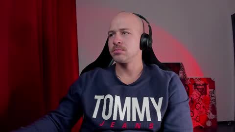 VI online show from September 2025 04:01:01 PM