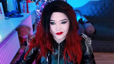 Laura  online show from February 2025 04:31:01 AM