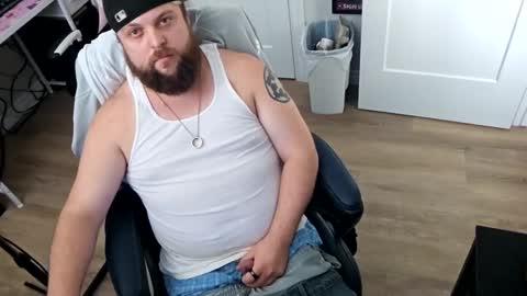 Snapshot of wifebeatershirtdude chatting on September 2025 04:50:01 PM WiggaInAWifebeater online show from September 2025 04:50:01 PM