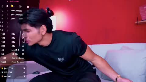 wild_col online show from October 2025 11:16:01 PM