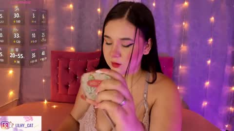 Lily  online show from January 2025 07:49:02 PM