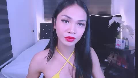 wild lily30 online show from February 2025 09:28:01 PM