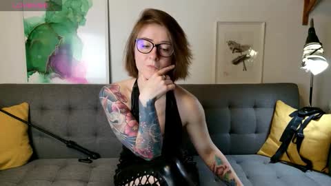 Snapshot of wild_peony chatting on November 2025 03:12:01 PM wild_peony online show from November 2025 03:12:01 PM