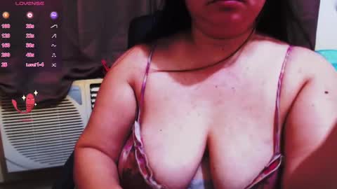 wildhotasianx online show from December 2024 12:30:02 PM