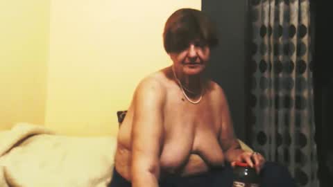 WildRedCat online show from October 2025 09:26:02 PM