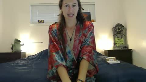 WildRose L - check my Pinned tweet if you dont see me online within 5 minutes after Ive sent email notifications online show from October 2025 12:47:01 AM