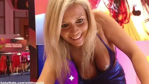 Lili online show from September 2025 10:31:01 AM