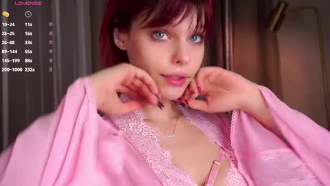 Snapshot of willalwaysloveyouuuuu chatting on November 2025 11:32:02 AM Eva online show from November 2025 11:32:02 AM