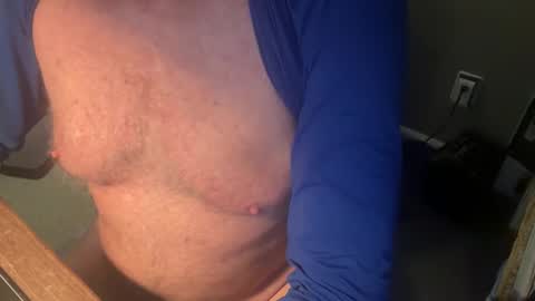 willbach88 online show from October 2025 11:48:01 PM