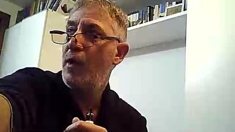 Snapshot of willfire71 chatting on December 2024 06:43:02 AM Willfire71 online show from December 2024 06:43:02 AM