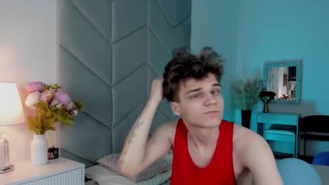 Snapshot of williemiler chatting on September 2025 06:06:01 AM Willie online show from September 2025 06:06:01 AM