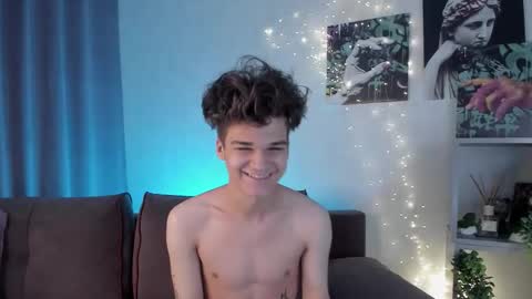 Snapshot of williemiler chatting on October 2025 05:21:02 AM Willie online show from October 2025 05:21:02 AM