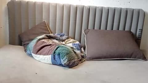 Snapshot of willingwillwet chatting on November 2025 10:20:01 AM Call me Babe online show from November 2025 10:20:01 AM